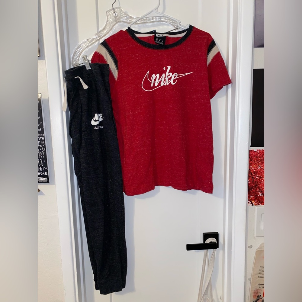 Nike Sleep Set